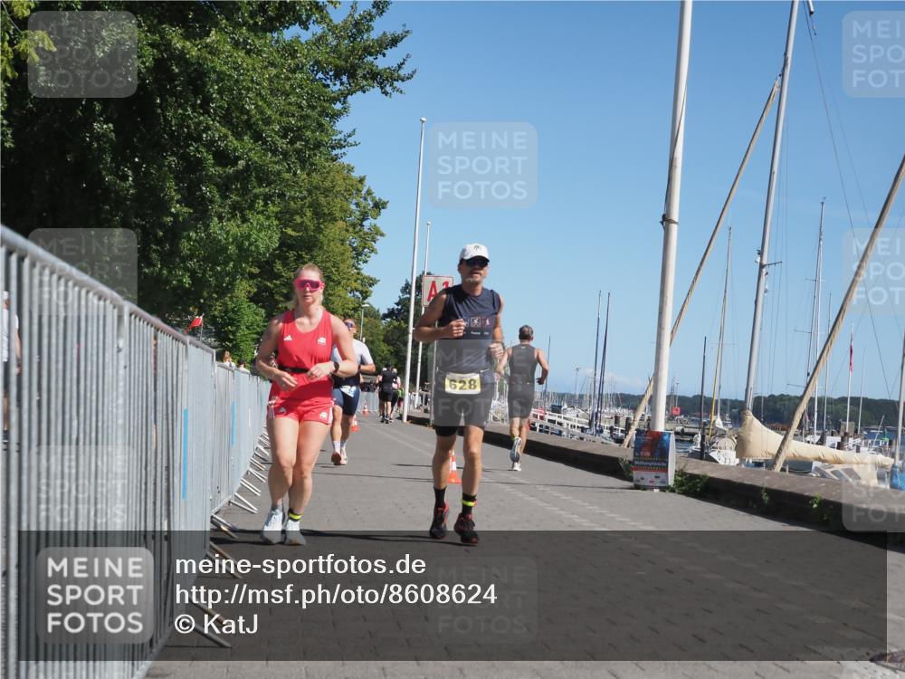 17.08.2025 - KN Förde Triathlon 2025 KatJ http://msf.ph/oto/8608624 17.08.2025 12:02:32 Laufen 312, 323, 606, 628, 629 meine-sportfotos.de