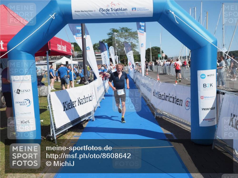 17.08.2025 - KN Förde Triathlon 2025 MichiJ http://msf.ph/oto/8608642 17.08.2025 12:30:15 Laufen 338 meine-sportfotos.de