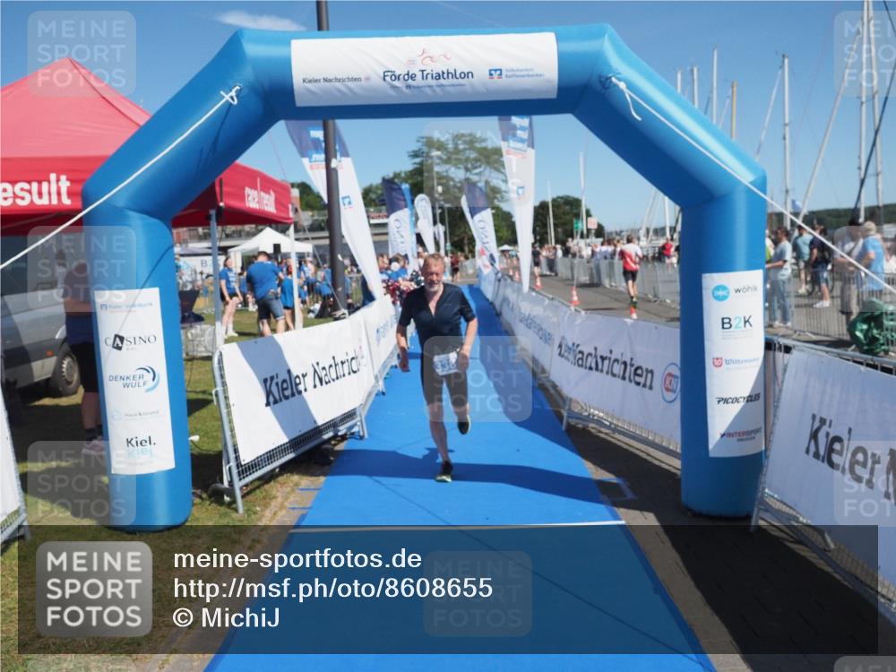 17.08.2025 - KN Förde Triathlon 2025 MichiJ http://msf.ph/oto/8608655 17.08.2025 12:30:16 Laufen 338 meine-sportfotos.de