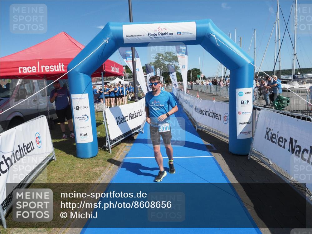 17.08.2025 - KN Förde Triathlon 2025 MichiJ http://msf.ph/oto/8608656 17.08.2025 12:27:27 Laufen 377 meine-sportfotos.de