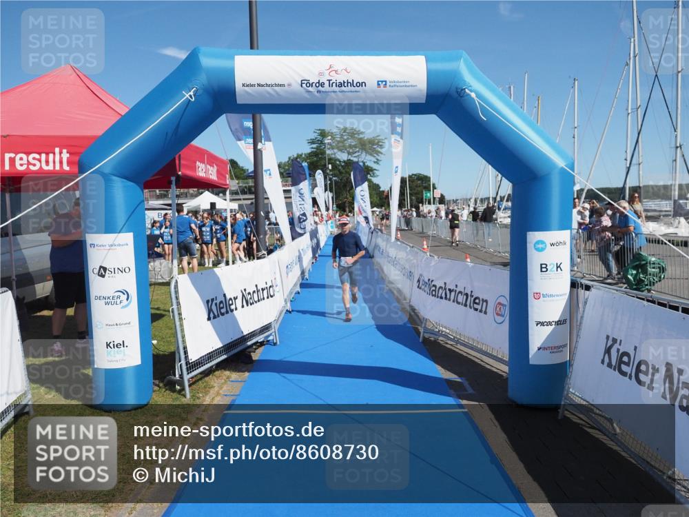 17.08.2025 - KN Förde Triathlon 2025 MichiJ http://msf.ph/oto/8608730 17.08.2025 12:27:58 Laufen 359 meine-sportfotos.de