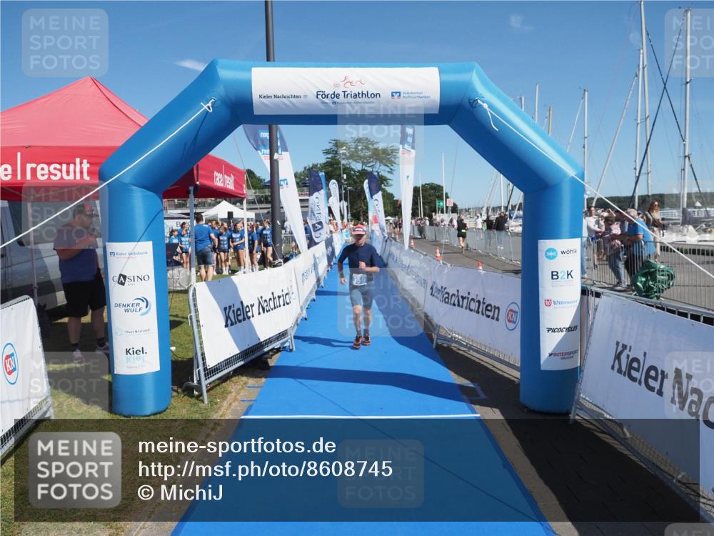17.08.2025 - KN Förde Triathlon 2025 MichiJ http://msf.ph/oto/8608745 17.08.2025 12:27:59 Laufen 359 meine-sportfotos.de