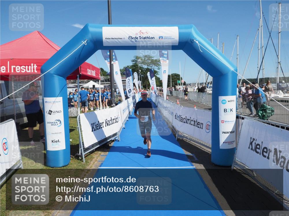 17.08.2025 - KN Förde Triathlon 2025 MichiJ http://msf.ph/oto/8608763 17.08.2025 12:27:59 Laufen 359 meine-sportfotos.de