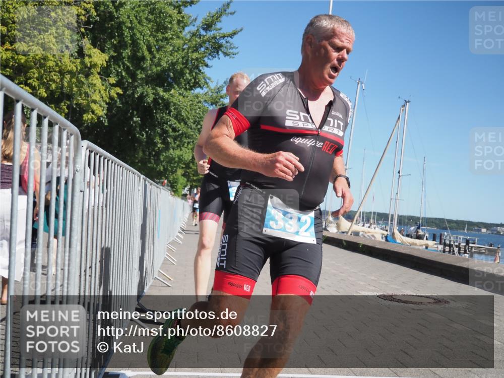 17.08.2025 - KN Förde Triathlon 2025 KatJ http://msf.ph/oto/8608827 17.08.2025 12:02:48 Laufen 303, 332, 335, 351 meine-sportfotos.de