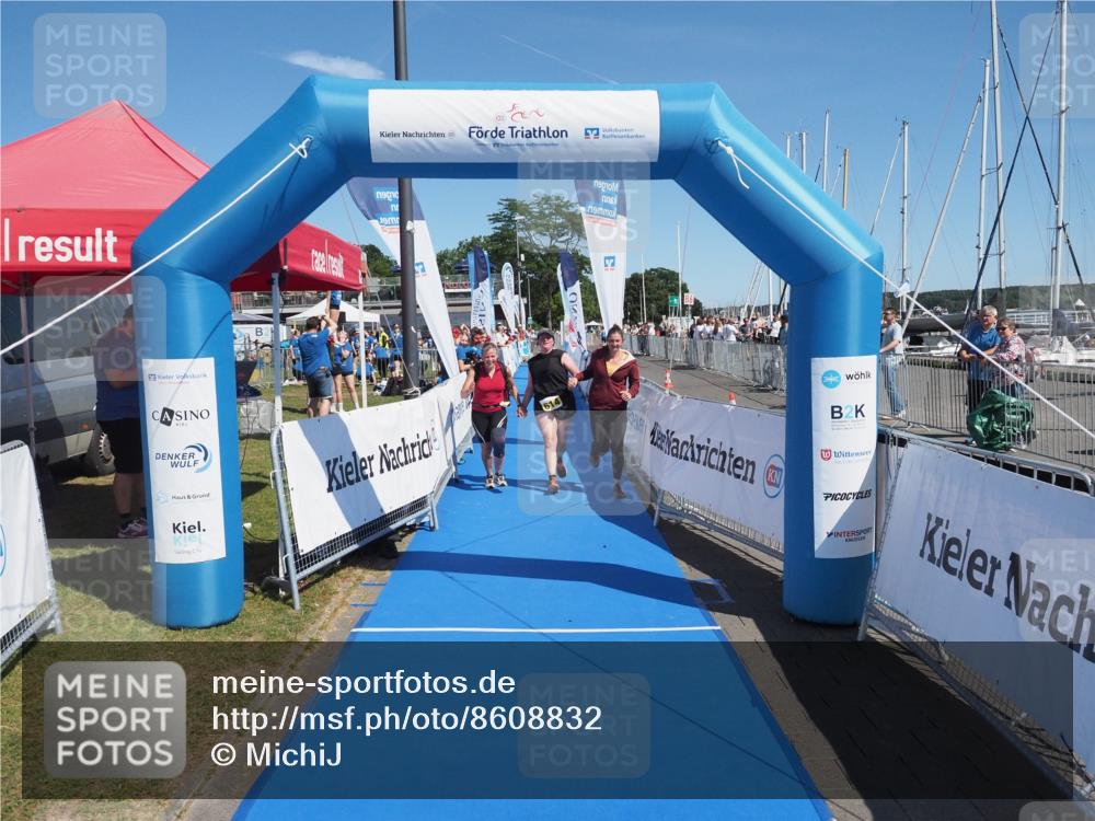 17.08.2025 - KN Förde Triathlon 2025 MichiJ http://msf.ph/oto/8608832 17.08.2025 12:30:41 Laufen 614 meine-sportfotos.de