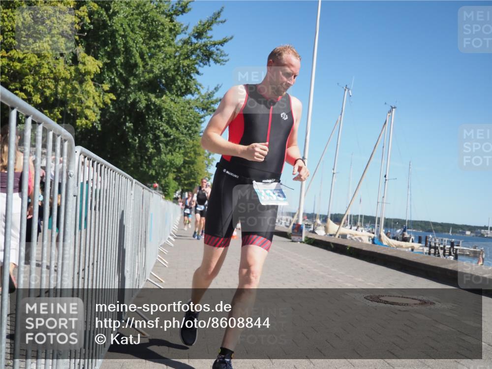 17.08.2025 - KN Förde Triathlon 2025 KatJ http://msf.ph/oto/8608844 17.08.2025 12:02:49 Laufen 303, 332, 335, 351 meine-sportfotos.de