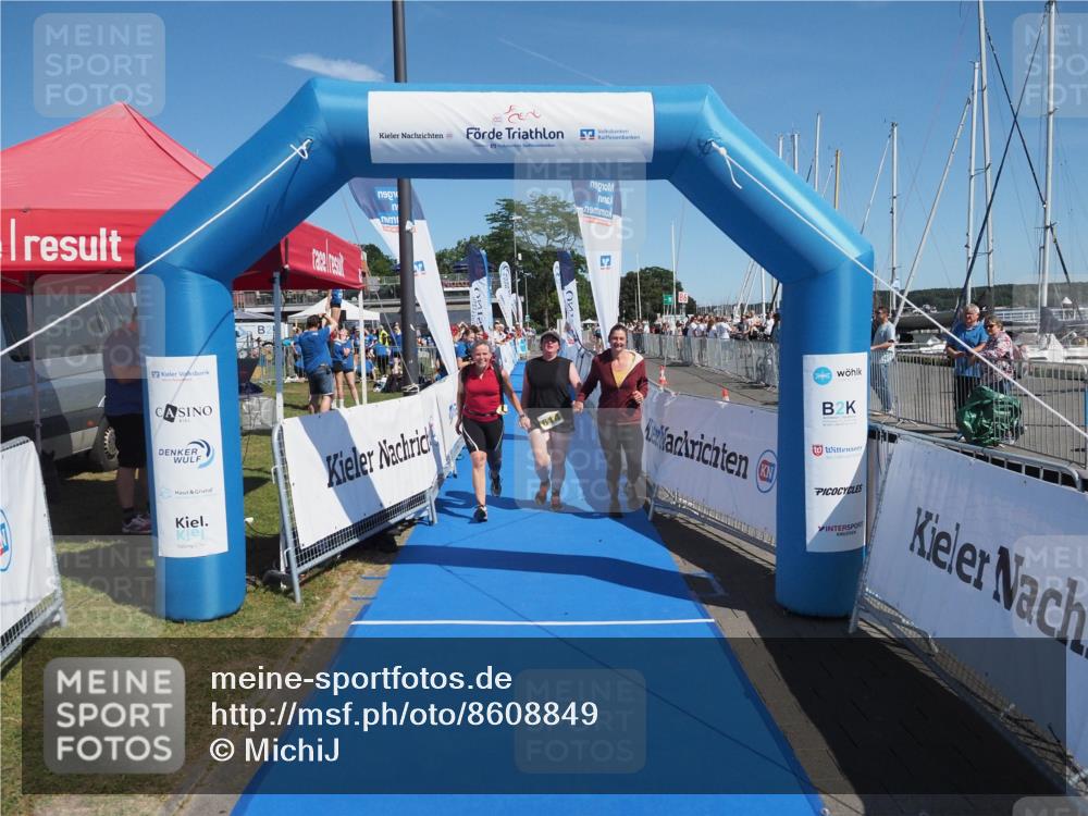 17.08.2025 - KN Förde Triathlon 2025 MichiJ http://msf.ph/oto/8608849 17.08.2025 12:30:42 Laufen 614 meine-sportfotos.de