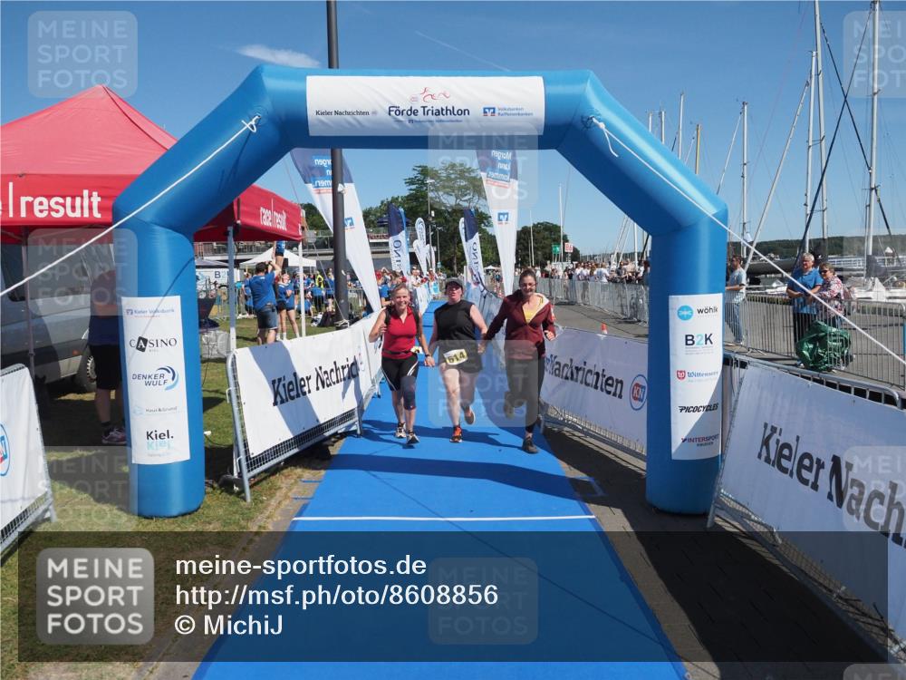 17.08.2025 - KN Förde Triathlon 2025 MichiJ http://msf.ph/oto/8608856 17.08.2025 12:30:42 Laufen 614 meine-sportfotos.de