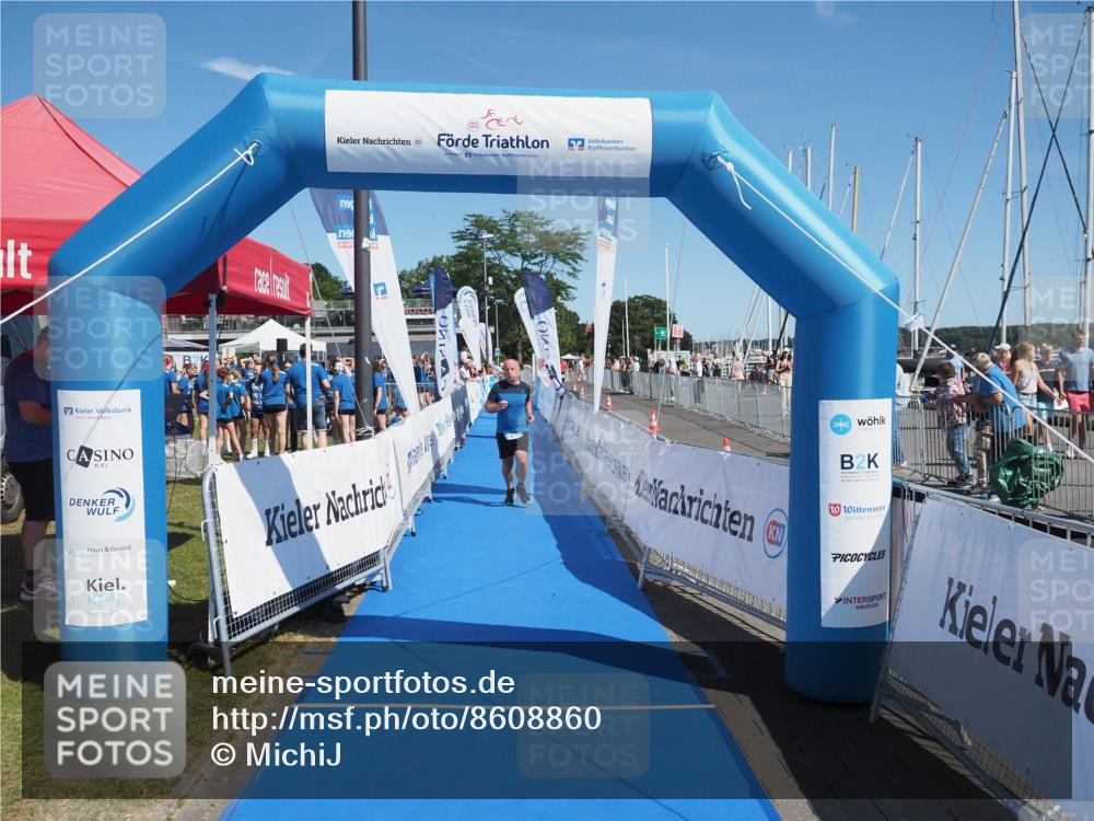17.08.2025 - KN Förde Triathlon 2025 MichiJ http://msf.ph/oto/8608860 17.08.2025 12:28:52 Laufen 349 meine-sportfotos.de