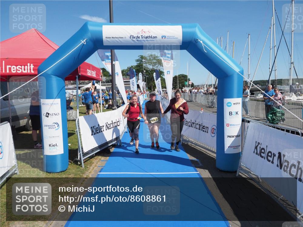 17.08.2025 - KN Förde Triathlon 2025 MichiJ http://msf.ph/oto/8608861 17.08.2025 12:30:42 Laufen 614 meine-sportfotos.de