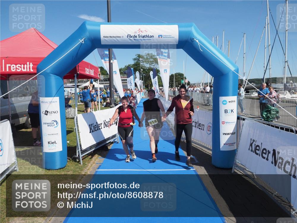 17.08.2025 - KN Förde Triathlon 2025 MichiJ http://msf.ph/oto/8608878 17.08.2025 12:30:43 Laufen 614 meine-sportfotos.de