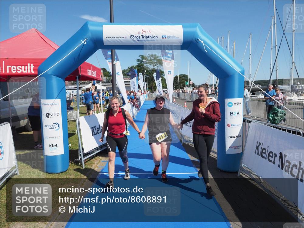 17.08.2025 - KN Förde Triathlon 2025 MichiJ http://msf.ph/oto/8608891 17.08.2025 12:30:43 Laufen 614 meine-sportfotos.de