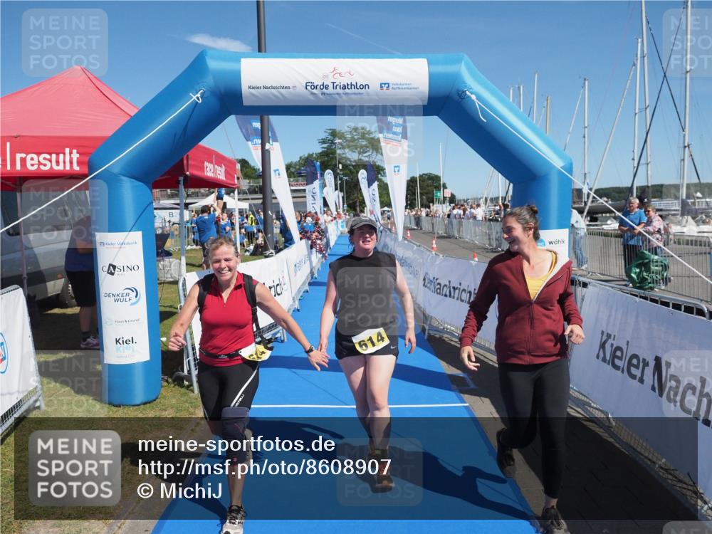 17.08.2025 - KN Förde Triathlon 2025 MichiJ http://msf.ph/oto/8608907 17.08.2025 12:30:44 Laufen 614 meine-sportfotos.de