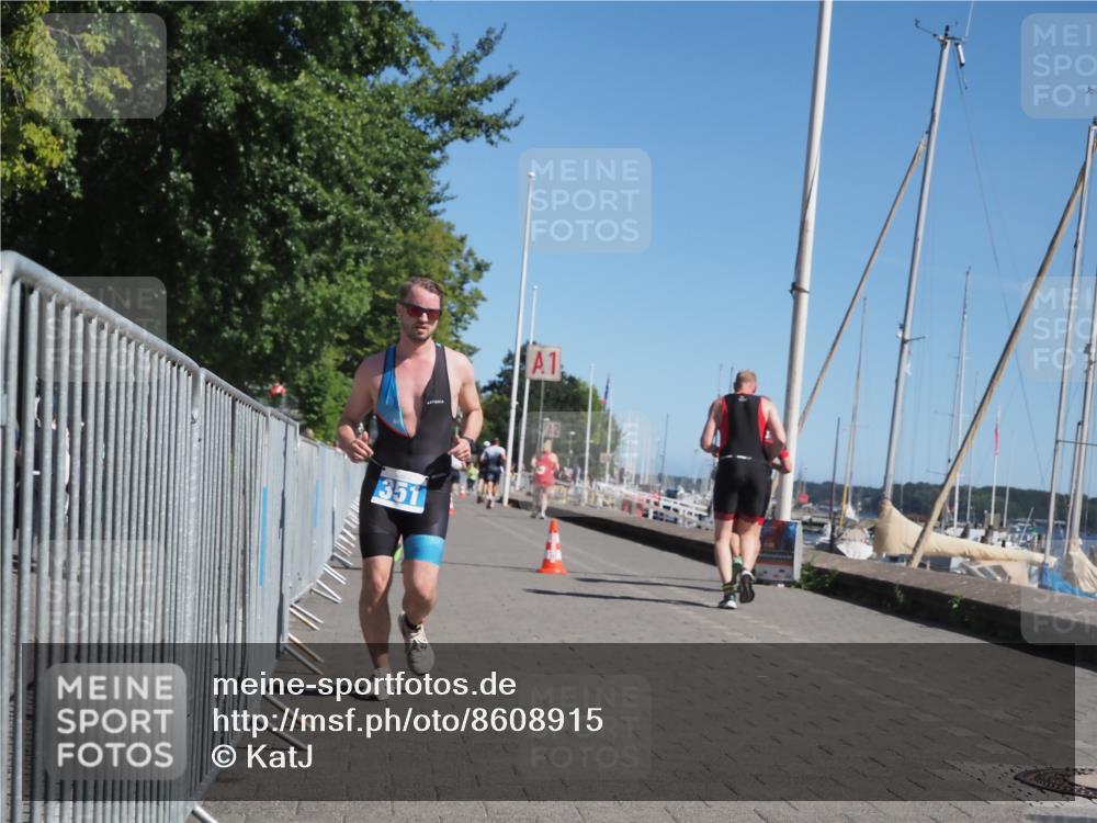 17.08.2025 - KN Förde Triathlon 2025 KatJ http://msf.ph/oto/8608915 17.08.2025 12:02:56 Laufen 303, 310, 351, 364 meine-sportfotos.de