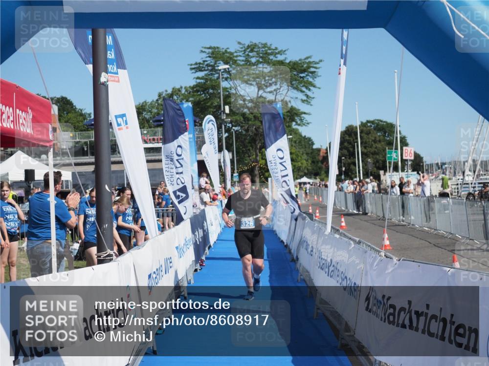 17.08.2025 - KN Förde Triathlon 2025 MichiJ http://msf.ph/oto/8608917 17.08.2025 12:29:11 Laufen 326 meine-sportfotos.de