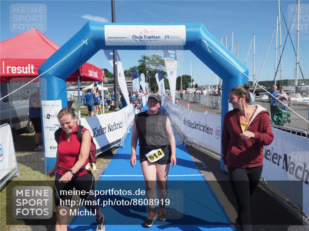 17.08.2025 - KN Förde Triathlon 2025 MichiJ http://msf.ph/oto/8608919 17.08.2025 12:30:44 Laufen 614 meine-sportfotos.de