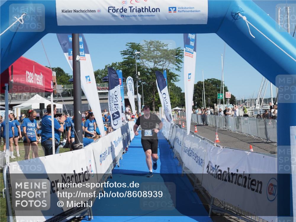17.08.2025 - KN Förde Triathlon 2025 MichiJ http://msf.ph/oto/8608939 17.08.2025 12:29:12 Laufen 326 meine-sportfotos.de