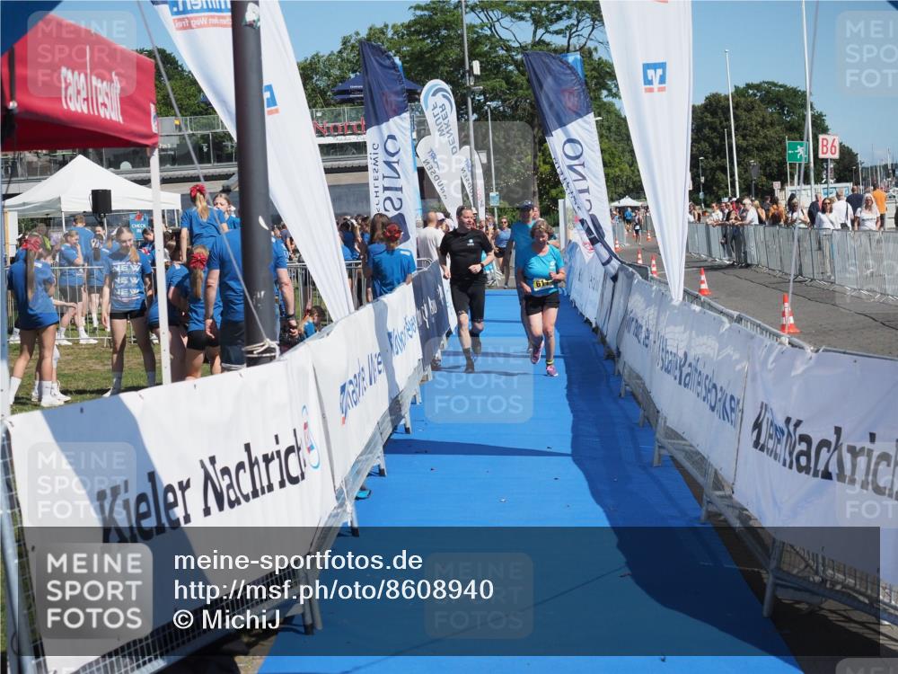 17.08.2025 - KN Förde Triathlon 2025 MichiJ http://msf.ph/oto/8608940 17.08.2025 12:32:15 Laufen 617 meine-sportfotos.de