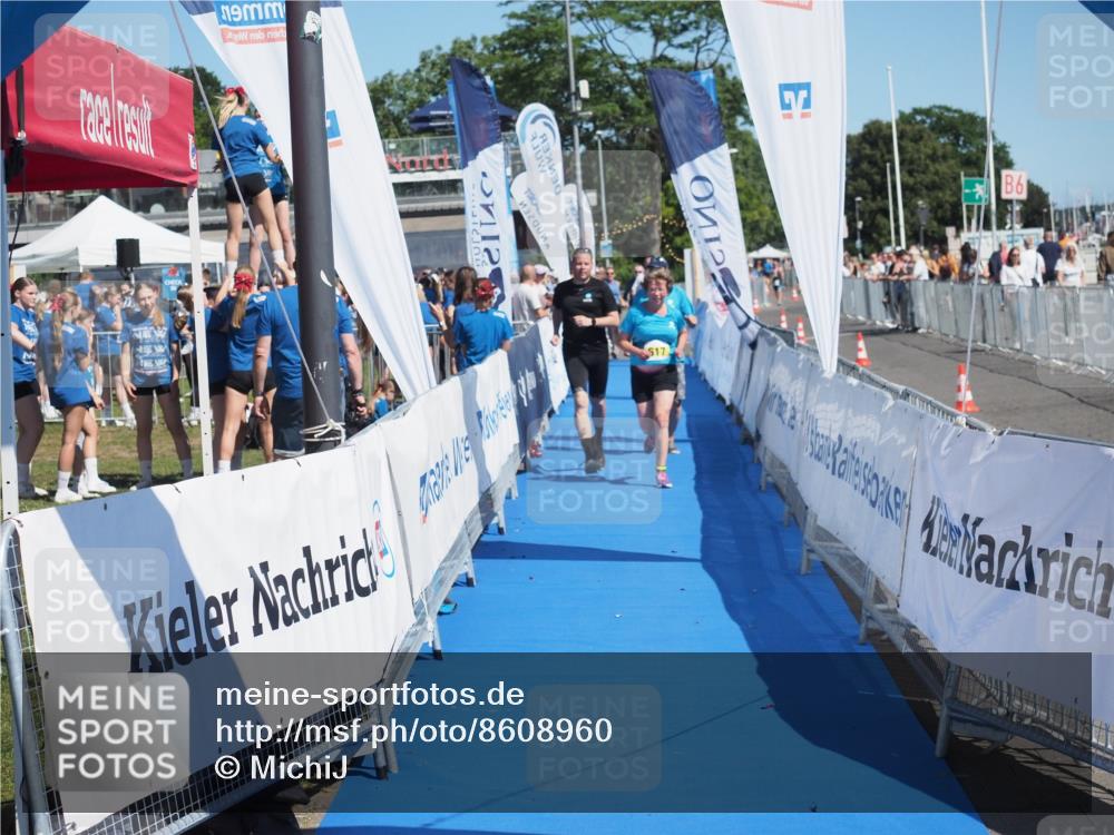 17.08.2025 - KN Förde Triathlon 2025 MichiJ http://msf.ph/oto/8608960 17.08.2025 12:32:16 Laufen 617 meine-sportfotos.de