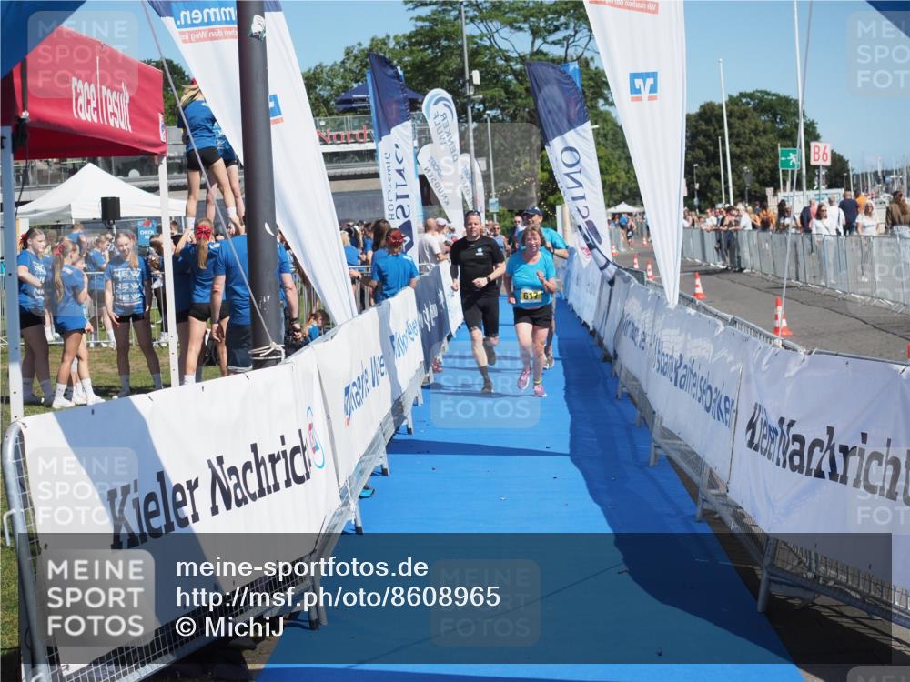 17.08.2025 - KN Förde Triathlon 2025 MichiJ http://msf.ph/oto/8608965 17.08.2025 12:32:16 Laufen 617 meine-sportfotos.de