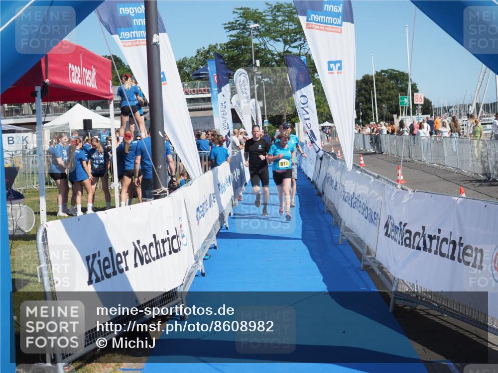 17.08.2025 - KN Förde Triathlon 2025 MichiJ http://msf.ph/oto/8608982 17.08.2025 12:32:16 Laufen 617 meine-sportfotos.de