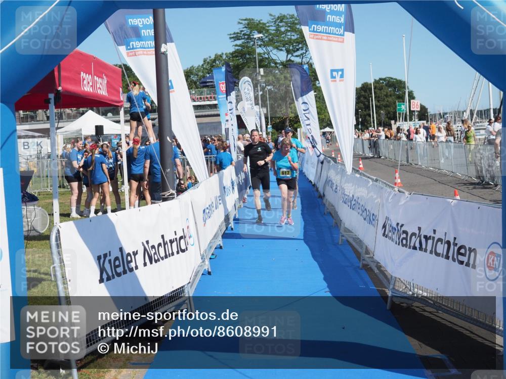17.08.2025 - KN Förde Triathlon 2025 MichiJ http://msf.ph/oto/8608991 17.08.2025 12:32:17 Laufen 617 meine-sportfotos.de
