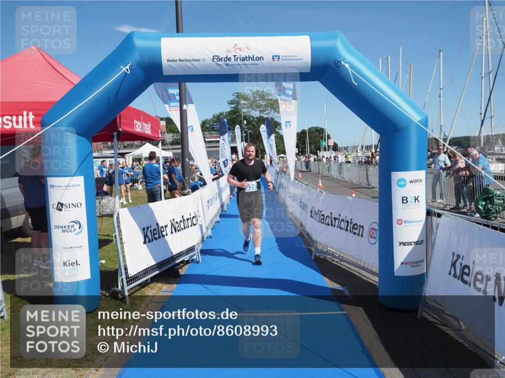 17.08.2025 - KN Förde Triathlon 2025 MichiJ http://msf.ph/oto/8608993 17.08.2025 12:29:14 Laufen 326 meine-sportfotos.de