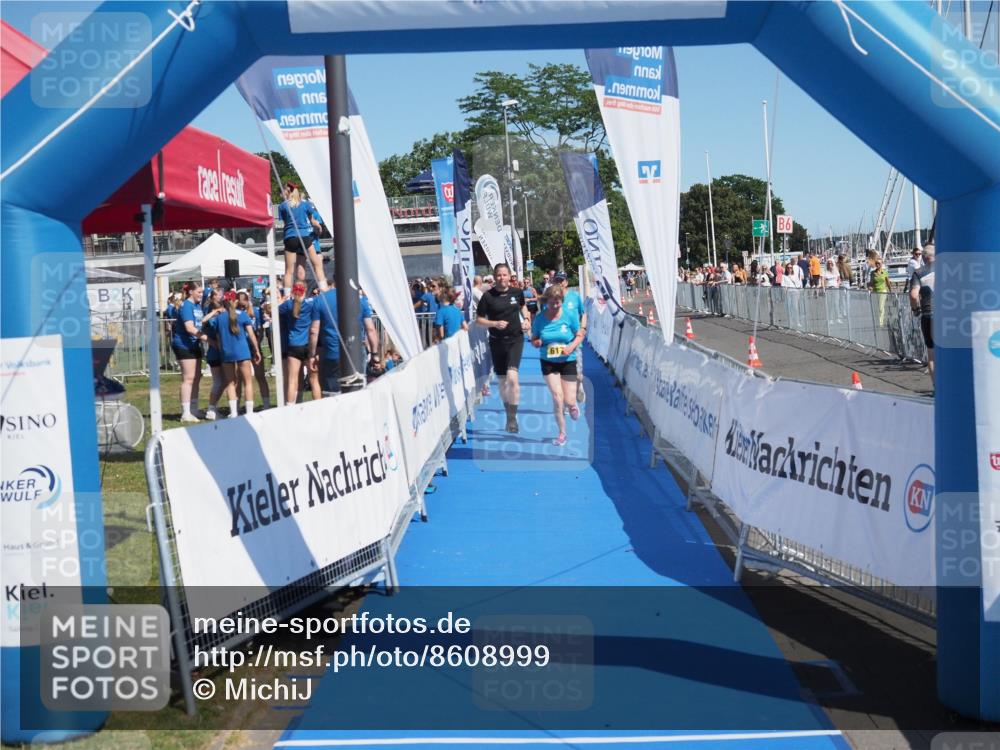 17.08.2025 - KN Förde Triathlon 2025 MichiJ http://msf.ph/oto/8608999 17.08.2025 12:32:17 Laufen 617 meine-sportfotos.de