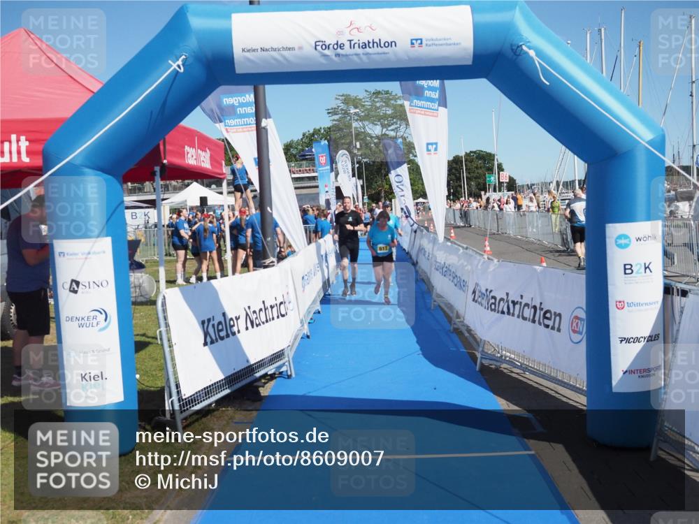 17.08.2025 - KN Förde Triathlon 2025 MichiJ http://msf.ph/oto/8609007 17.08.2025 12:32:17 Laufen 617 meine-sportfotos.de