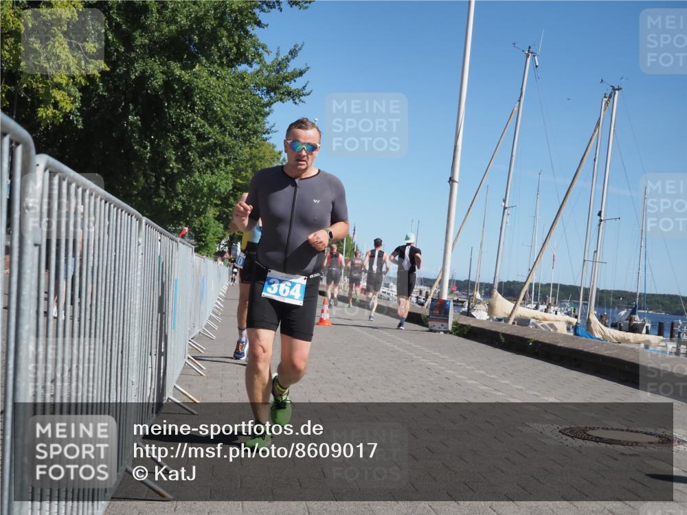 17.08.2025 - KN Förde Triathlon 2025 KatJ http://msf.ph/oto/8609017 17.08.2025 12:03:01 Laufen 310, 364 meine-sportfotos.de