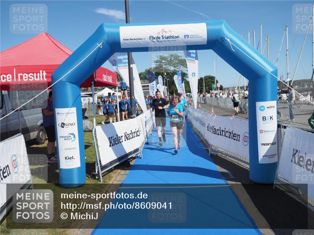 17.08.2025 - KN Förde Triathlon 2025 MichiJ http://msf.ph/oto/8609041 17.08.2025 12:32:19 Laufen 617 meine-sportfotos.de