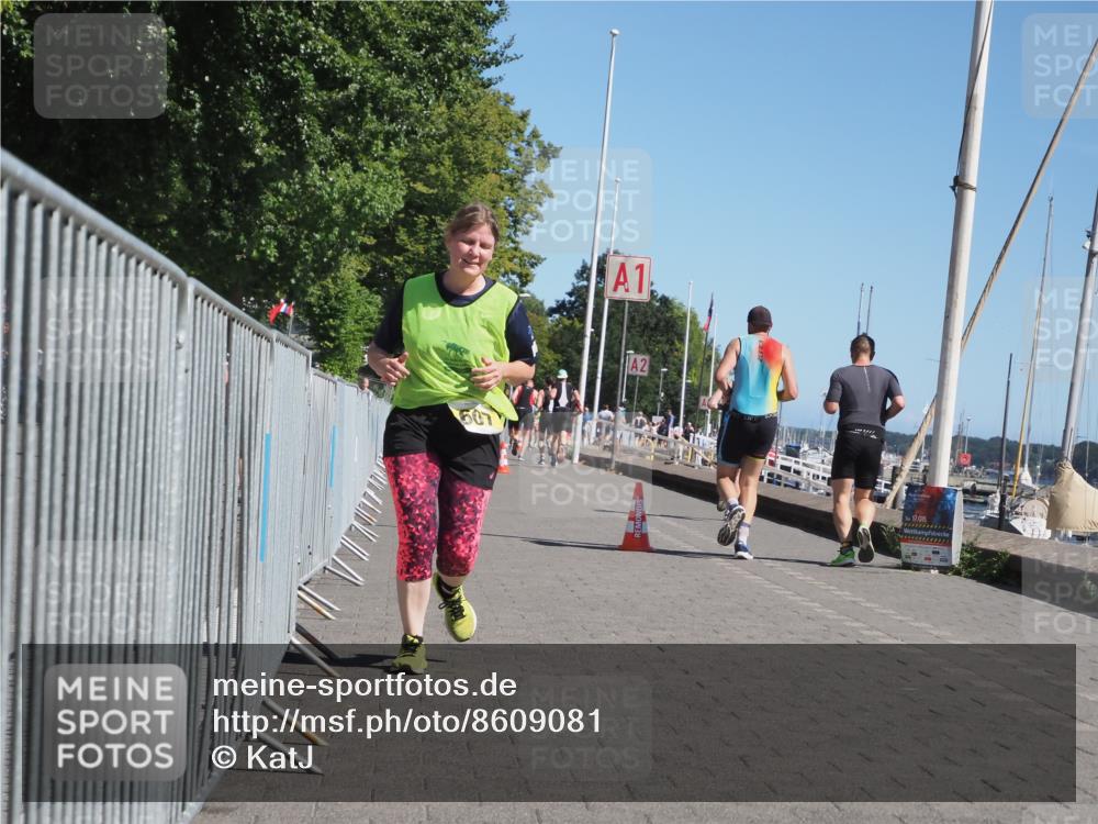 17.08.2025 - KN Förde Triathlon 2025 KatJ http://msf.ph/oto/8609081 17.08.2025 12:03:11 Laufen 607 meine-sportfotos.de