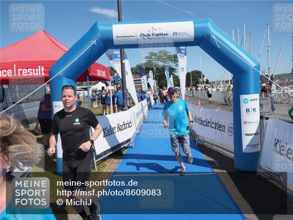 17.08.2025 - KN Förde Triathlon 2025 MichiJ http://msf.ph/oto/8609083 17.08.2025 12:32:21 Laufen 617 meine-sportfotos.de