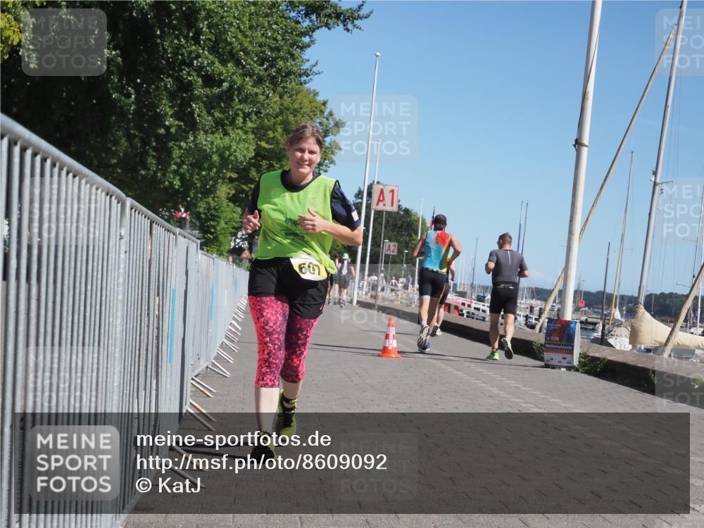 17.08.2025 - KN Förde Triathlon 2025 KatJ http://msf.ph/oto/8609092 17.08.2025 12:03:11 Laufen 607 meine-sportfotos.de