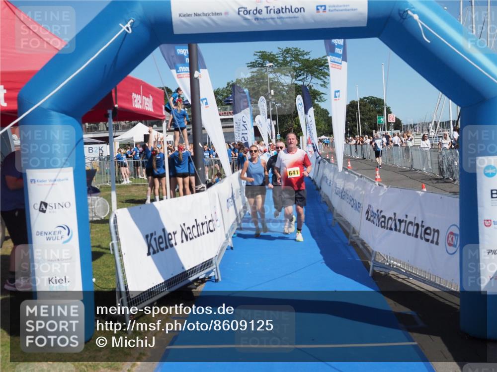 17.08.2025 - KN Förde Triathlon 2025 MichiJ http://msf.ph/oto/8609125 17.08.2025 12:32:26 Laufen 641 meine-sportfotos.de