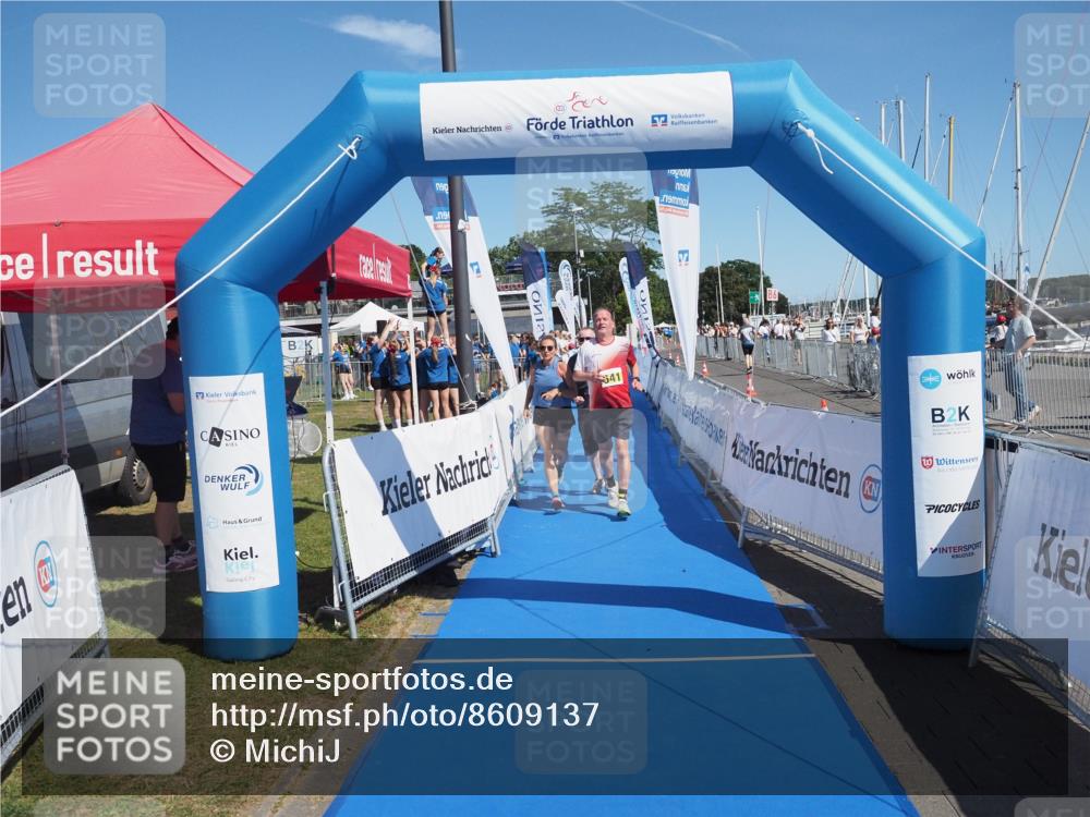17.08.2025 - KN Förde Triathlon 2025 MichiJ http://msf.ph/oto/8609137 17.08.2025 12:32:26 Laufen 641 meine-sportfotos.de