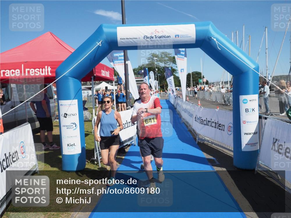 17.08.2025 - KN Förde Triathlon 2025 MichiJ http://msf.ph/oto/8609180 17.08.2025 12:32:28 Laufen 641 meine-sportfotos.de