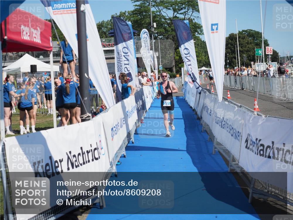 17.08.2025 - KN Förde Triathlon 2025 MichiJ http://msf.ph/oto/8609208 17.08.2025 12:32:43 Laufen 351 meine-sportfotos.de
