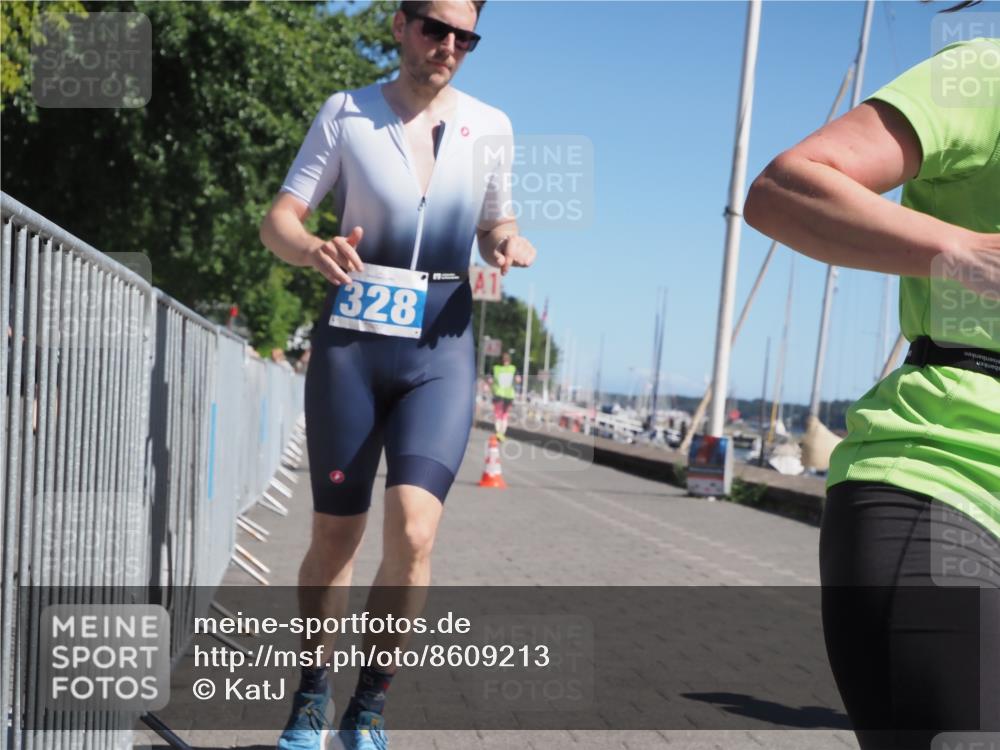 17.08.2025 - KN Förde Triathlon 2025 KatJ http://msf.ph/oto/8609213 17.08.2025 12:03:29 Laufen 319, 328, 339, 362, 634 meine-sportfotos.de