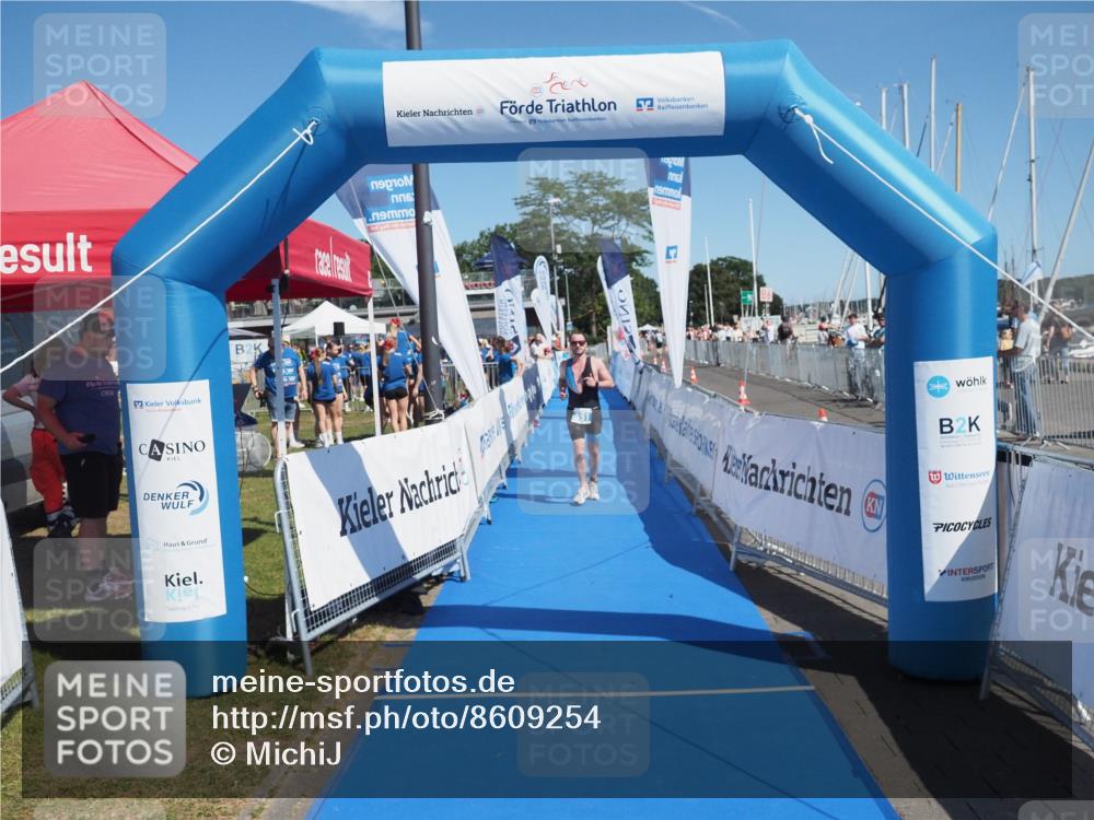 17.08.2025 - KN Förde Triathlon 2025 MichiJ http://msf.ph/oto/8609254 17.08.2025 12:32:45 Laufen 351 meine-sportfotos.de