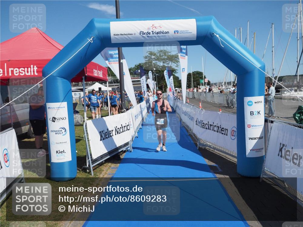17.08.2025 - KN Förde Triathlon 2025 MichiJ http://msf.ph/oto/8609283 17.08.2025 12:32:47 Laufen 351 meine-sportfotos.de