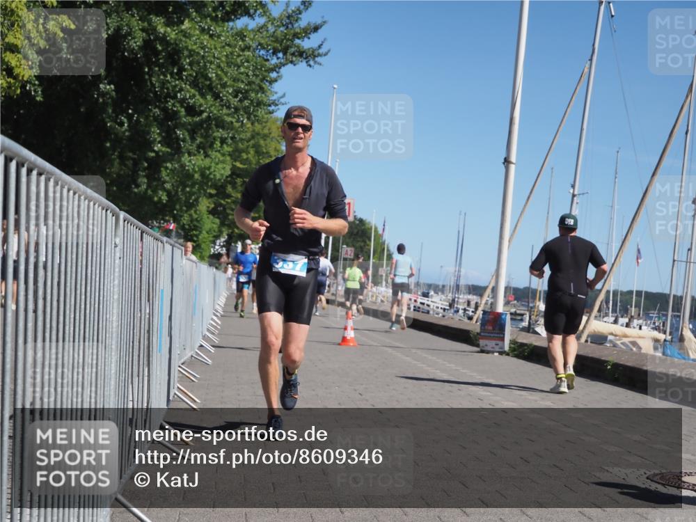 17.08.2025 - KN Förde Triathlon 2025 KatJ http://msf.ph/oto/8609346 17.08.2025 12:03:42 Laufen 329, 337, 373, 622 meine-sportfotos.de