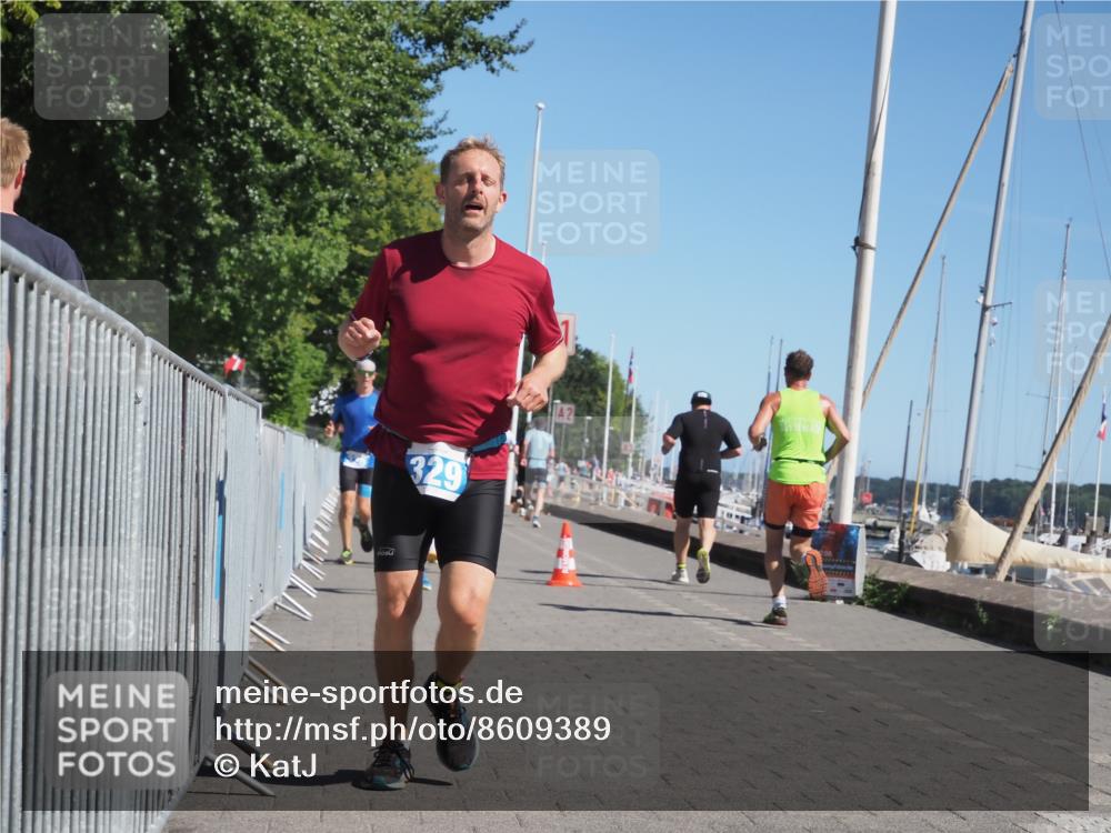 17.08.2025 - KN Förde Triathlon 2025 KatJ http://msf.ph/oto/8609389 17.08.2025 12:03:45 Laufen 325, 329, 337, 373, 622 meine-sportfotos.de