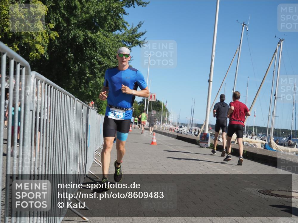 17.08.2025 - KN Förde Triathlon 2025 KatJ http://msf.ph/oto/8609483 17.08.2025 12:03:51 Laufen 291, 325, 370, 373, 622 meine-sportfotos.de