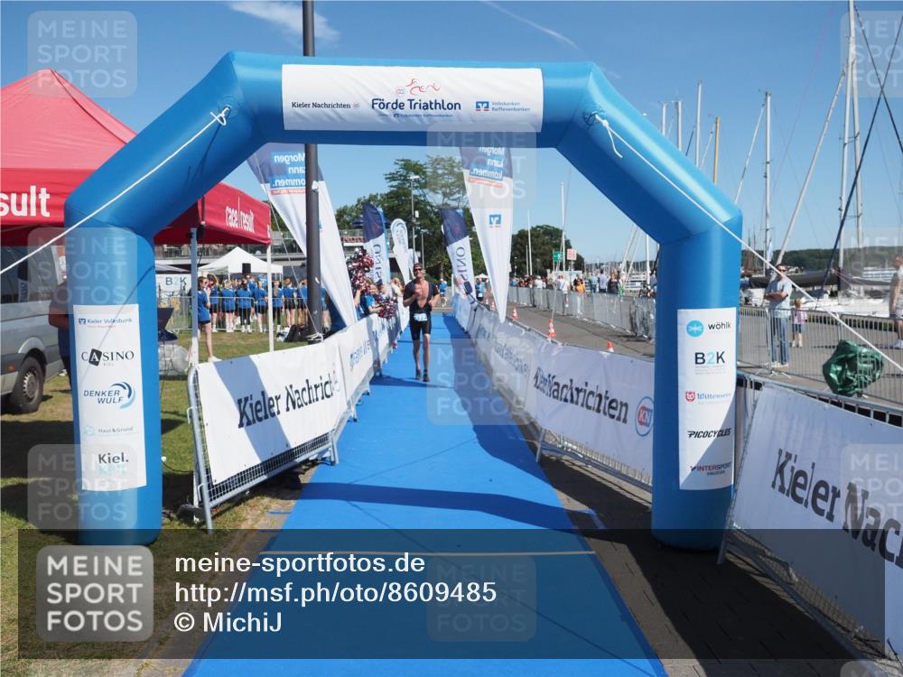 17.08.2025 - KN Förde Triathlon 2025 MichiJ http://msf.ph/oto/8609485 17.08.2025 12:33:45 Laufen 337 meine-sportfotos.de