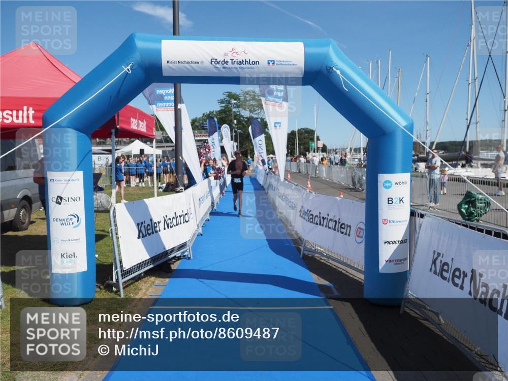 17.08.2025 - KN Förde Triathlon 2025 MichiJ http://msf.ph/oto/8609487 17.08.2025 12:33:45 Laufen 337 meine-sportfotos.de