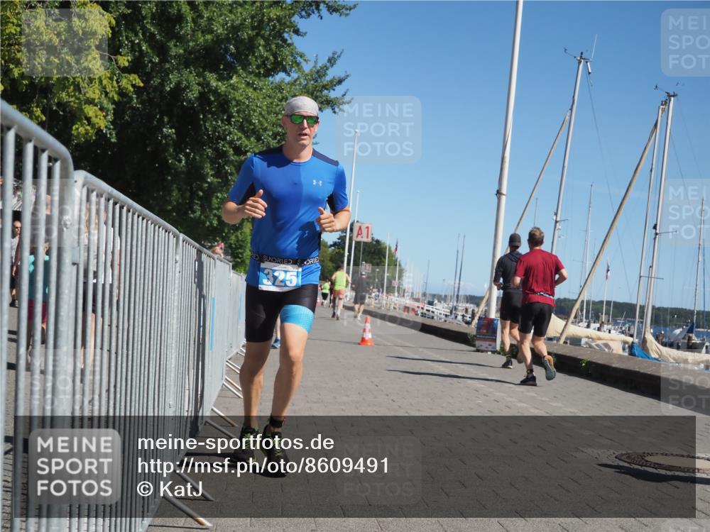 17.08.2025 - KN Förde Triathlon 2025 KatJ http://msf.ph/oto/8609491 17.08.2025 12:03:51 Laufen 291, 325, 370, 373, 622 meine-sportfotos.de