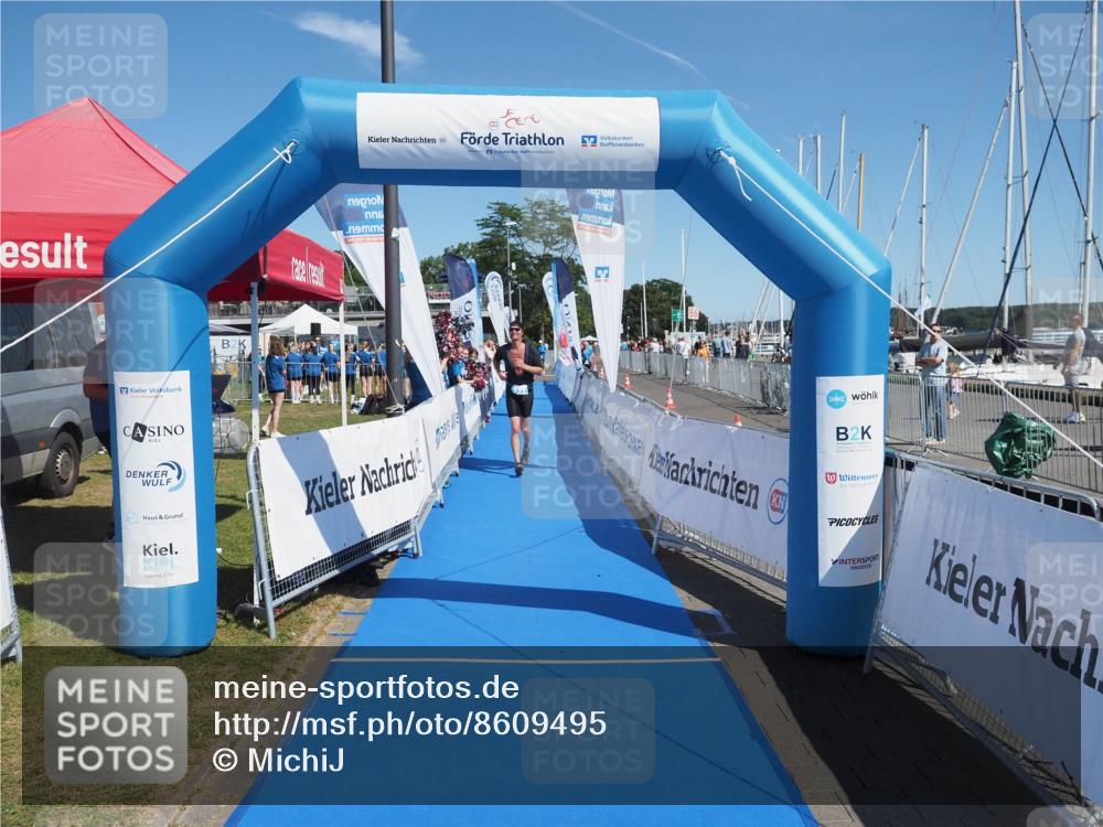 17.08.2025 - KN Förde Triathlon 2025 MichiJ http://msf.ph/oto/8609495 17.08.2025 12:33:46 Laufen 337 meine-sportfotos.de
