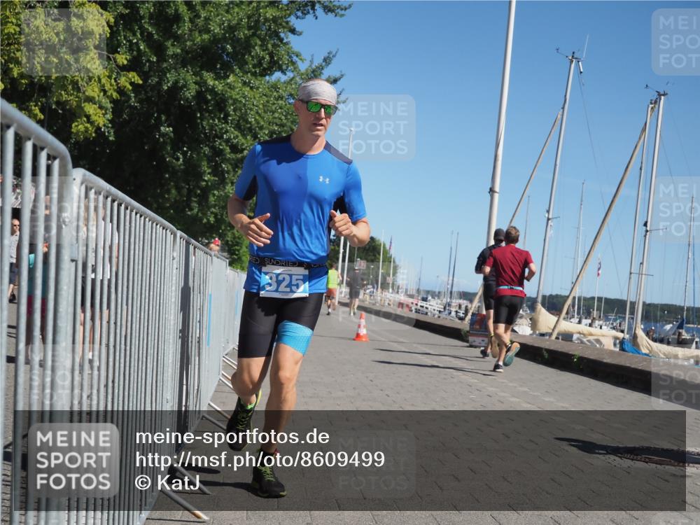 17.08.2025 - KN Förde Triathlon 2025 KatJ http://msf.ph/oto/8609499 17.08.2025 12:03:51 Laufen 291, 325, 370, 373, 622 meine-sportfotos.de