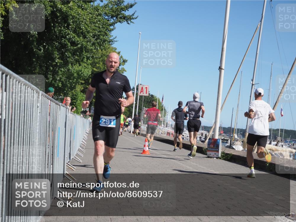 17.08.2025 - KN Förde Triathlon 2025 KatJ http://msf.ph/oto/8609537 17.08.2025 12:03:54 Laufen 291, 325, 370 meine-sportfotos.de